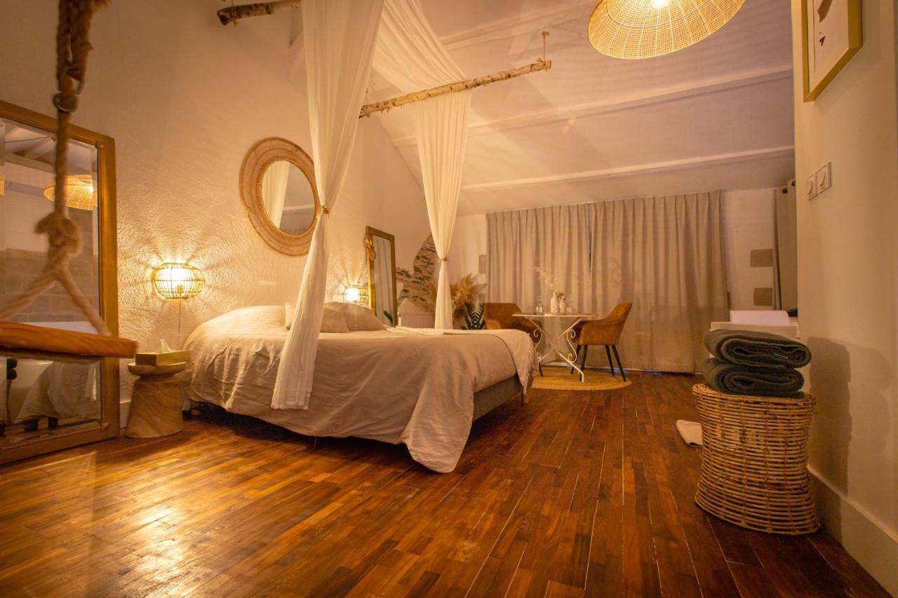 Love Room Boheme Les Petits Plaisirs Angers Exteriör bild