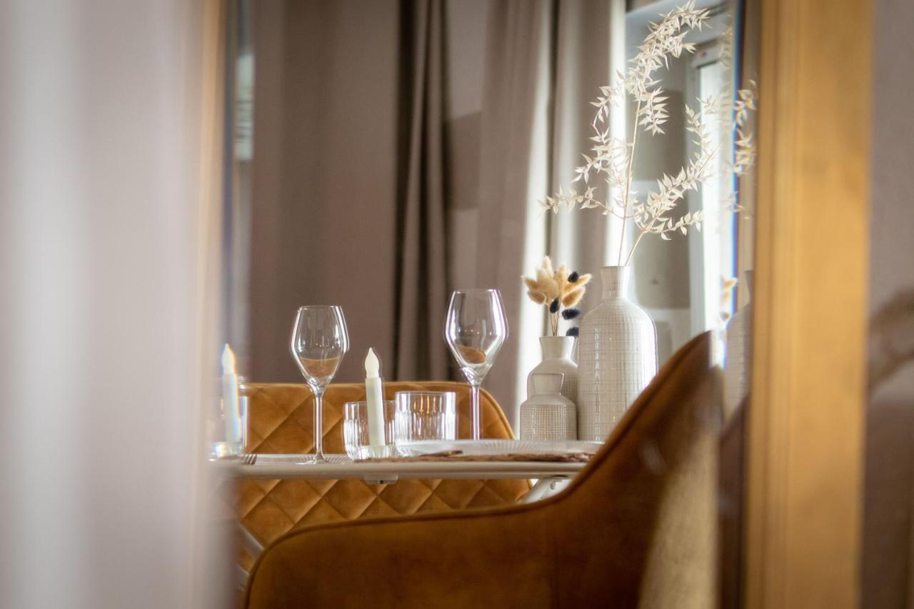 Love Room Boheme Les Petits Plaisirs Angers Exteriör bild