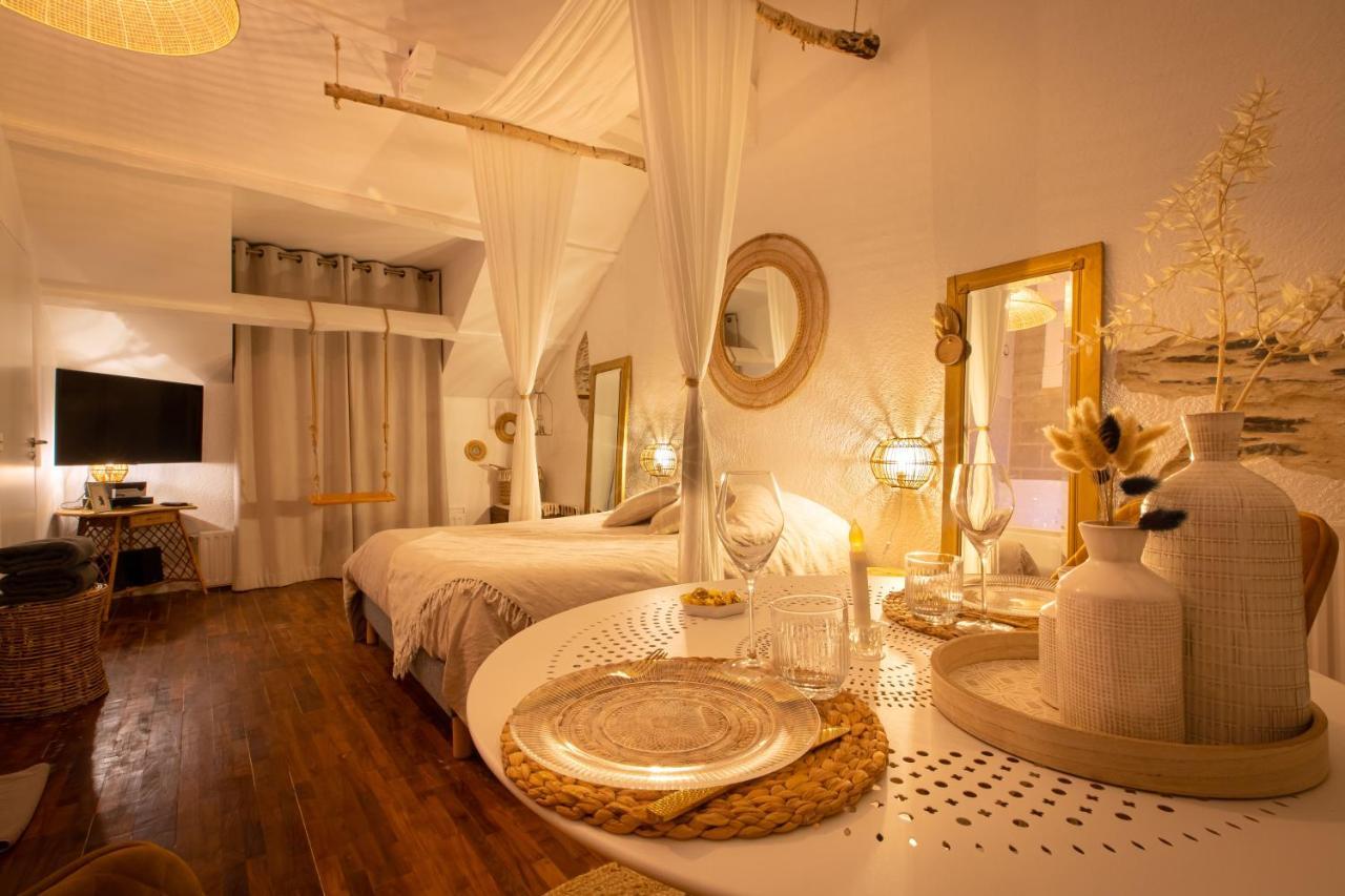 Love Room Boheme Les Petits Plaisirs Angers Exteriör bild